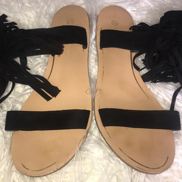 flat fringe ankle wrap sandals - Picture 4 of 4